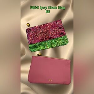 New Ipsy Glam Bag | Bright Glitter Finish | Makeup Bag | Small Travel Pouch